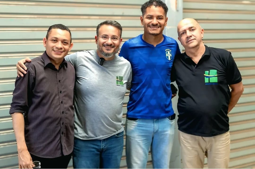 Leonardo Melo com Renato Rocha, irmão do governador do DF e pré-candidato a deputado distrital